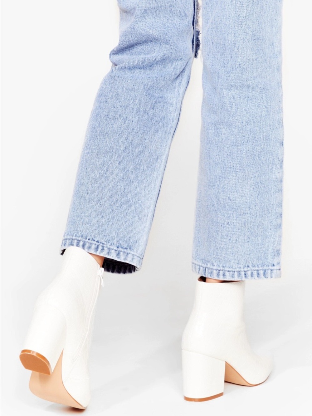 Nasty Gal White Pointed Block Heel Ankle Boots - Picture 2 of 5